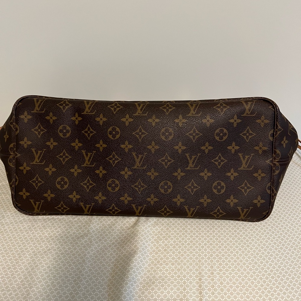 Louis Vuitton Brown Monogram Tote - Picture 5 of 8